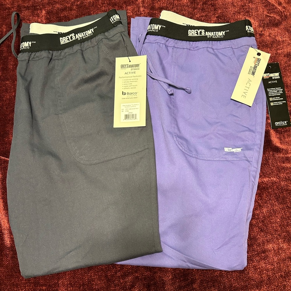 Grey’s Anatomy Scrub Lot